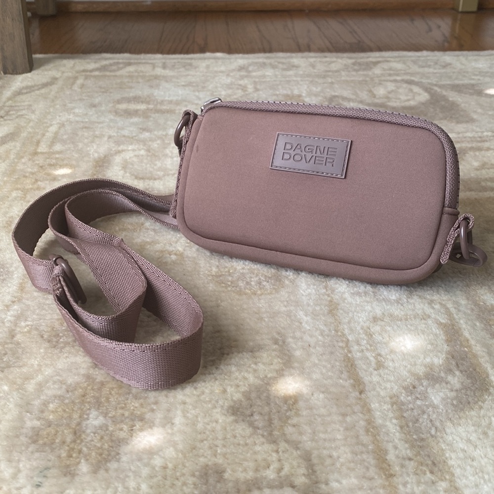 Dagne Dover Neoprene Phone sling